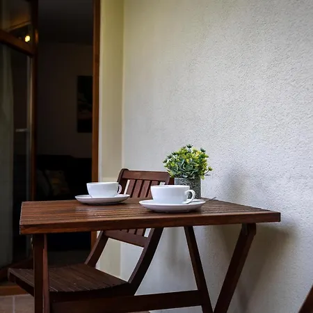 Apart-invest Latte Apartment *